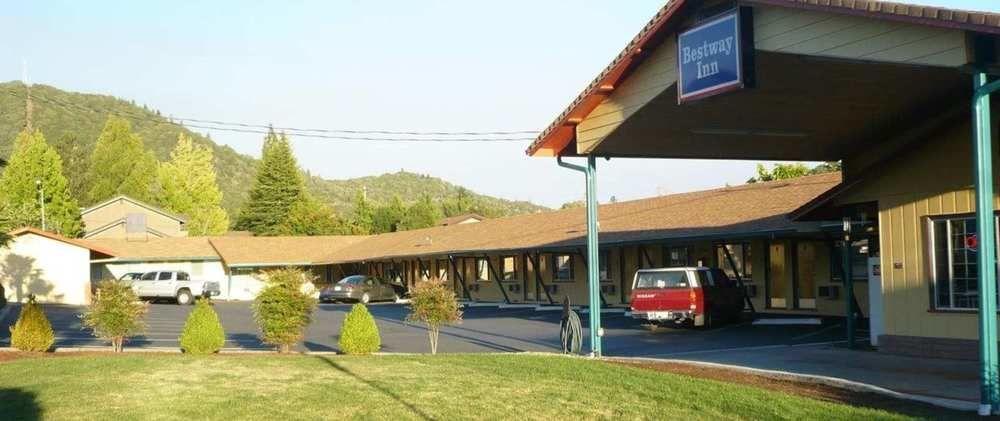 Bestway Inn Грантс Пас Екстериор снимка