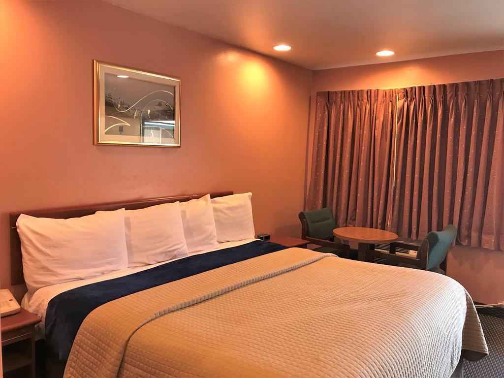 Bestway Inn Грантс Пас Екстериор снимка