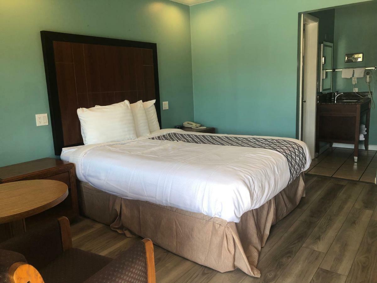 Bestway Inn Грантс Пас Екстериор снимка