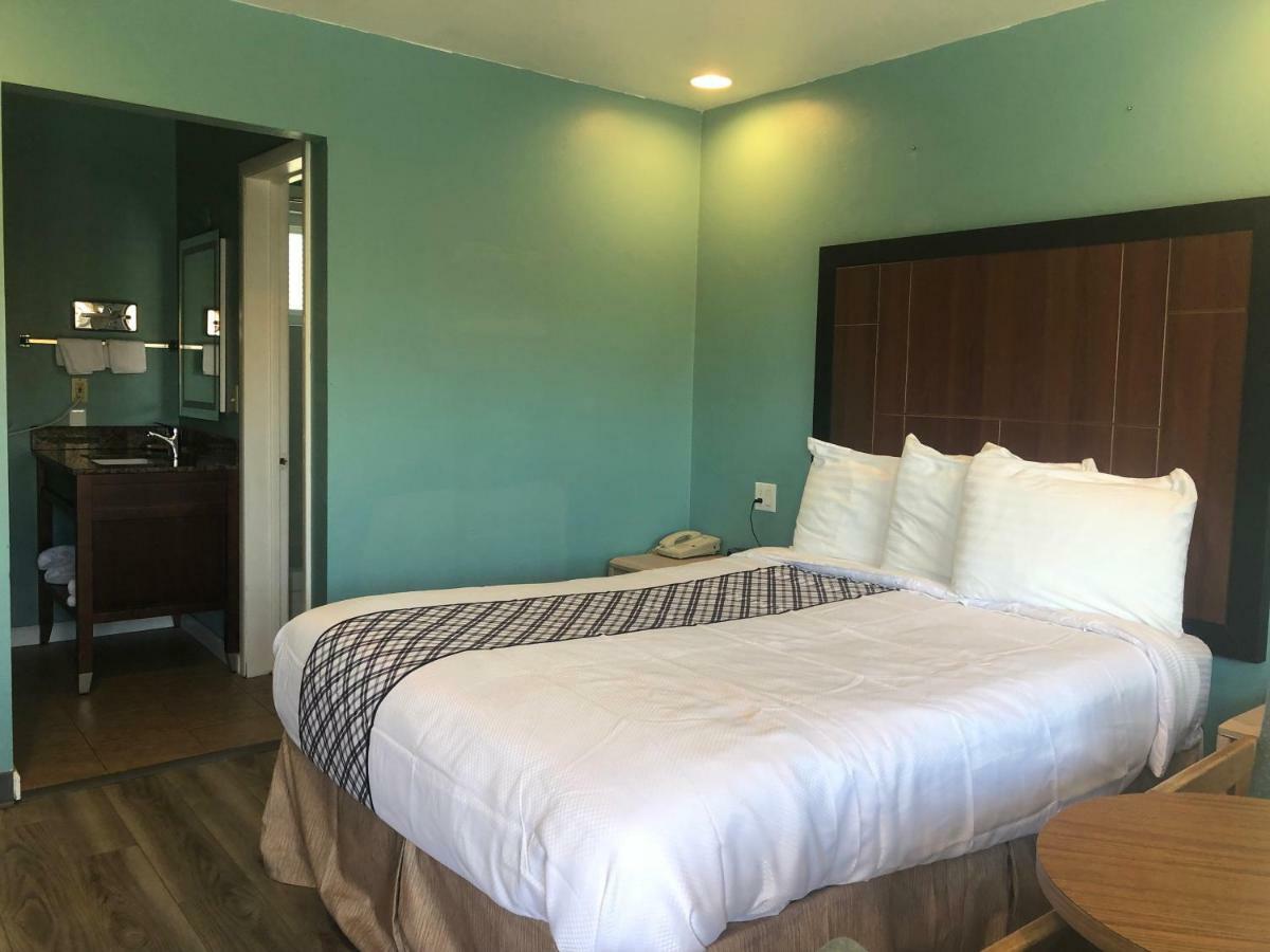 Bestway Inn Грантс Пас Екстериор снимка